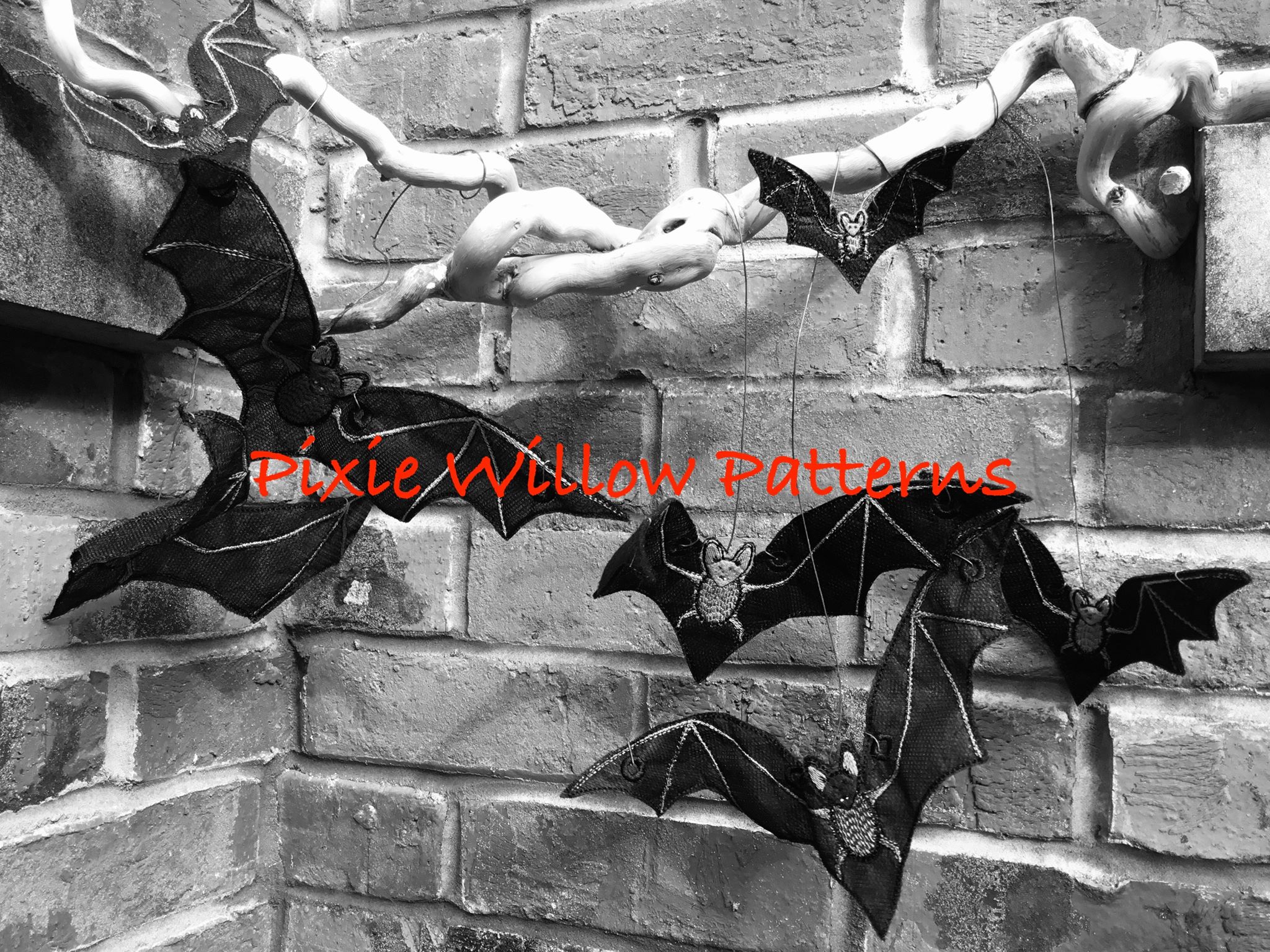 Halloween Bat Pattern Gilding Black Mesh Fabric For Sewing Costume Dress  Crafts