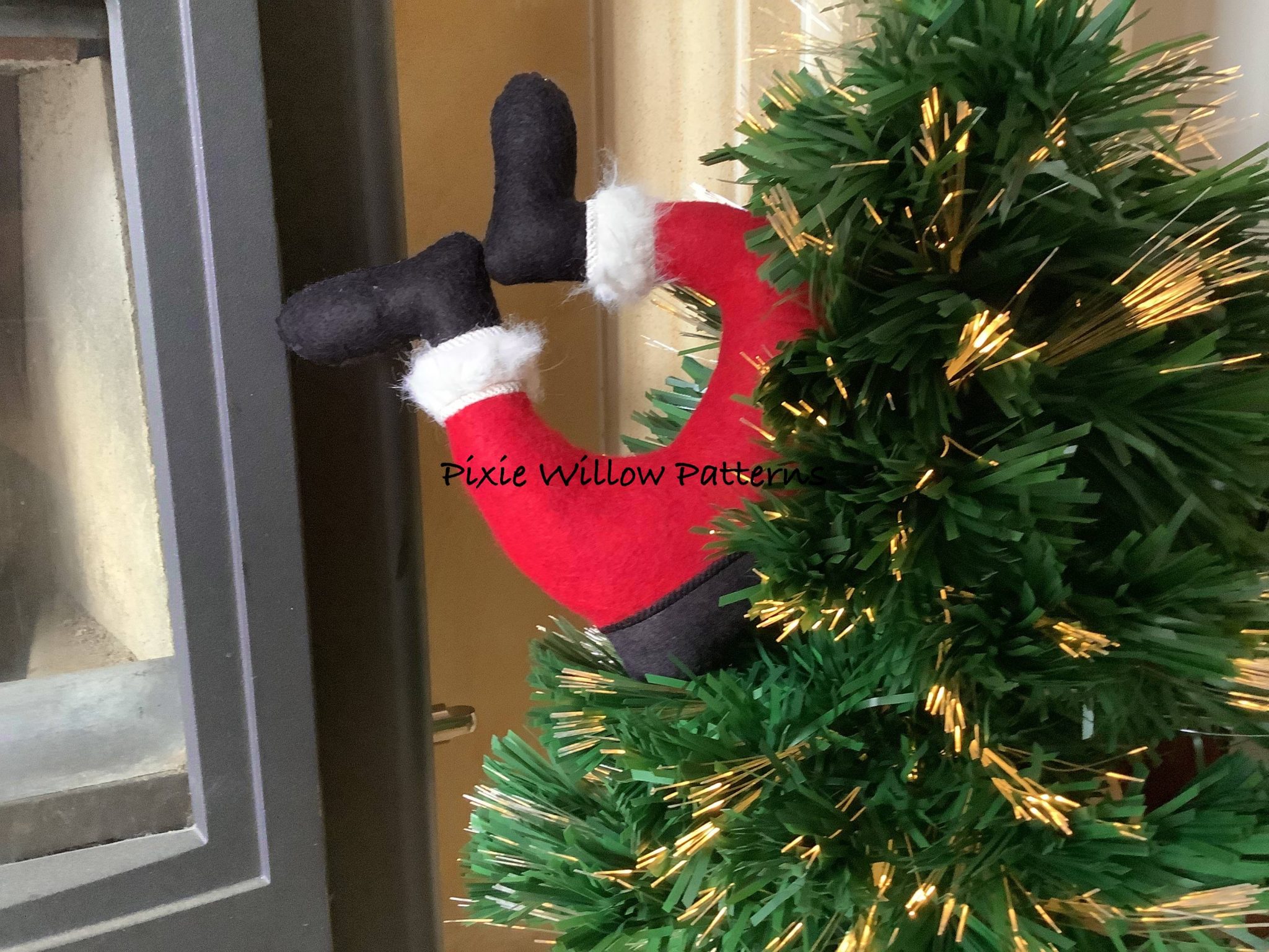 ITH Santa Legs In the hoop Christmas Decoration pattern Stuffed Santa ITH Santa Legs In the hoop Christmas Decoration pattern Stuffed Santa