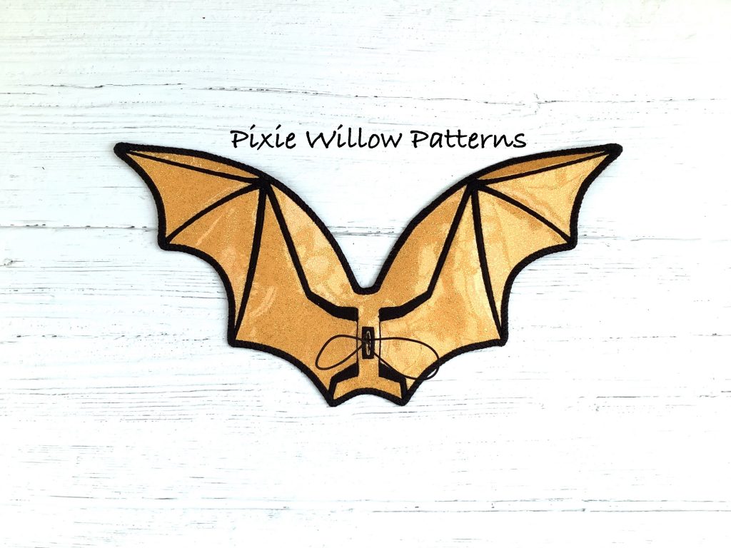 ITH 4×4 Bat Wings pattern. Machine embroidery Halloween design for 4×4 ...